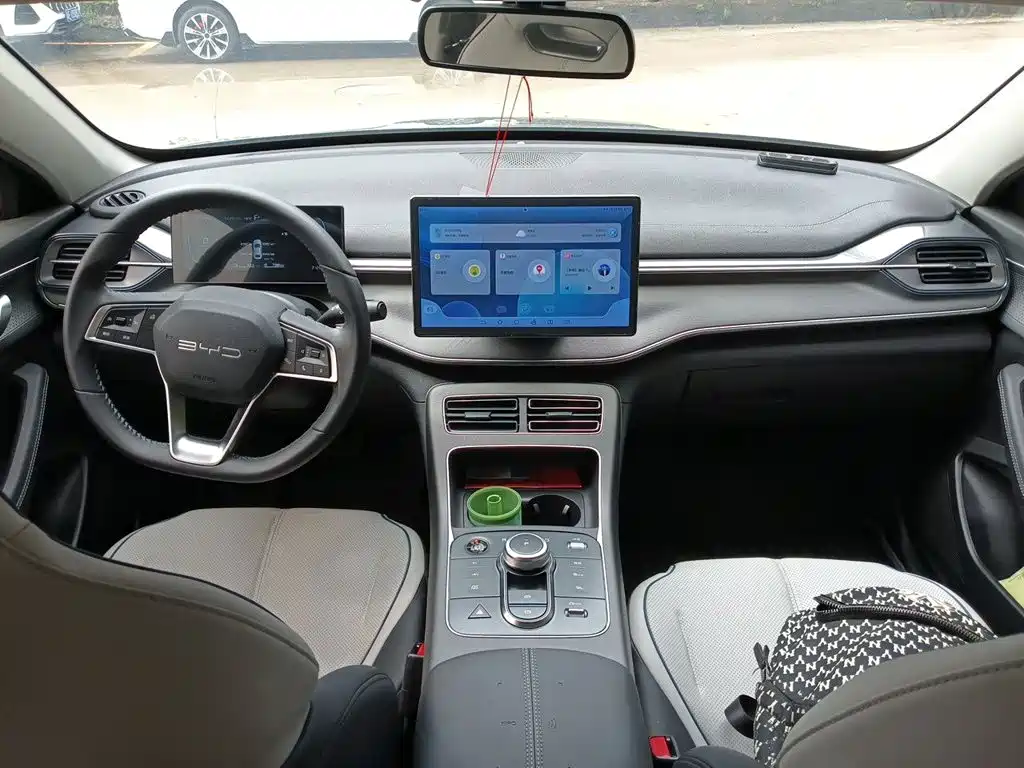Destroyer 05 Glory DM-i 55 KM Luxury