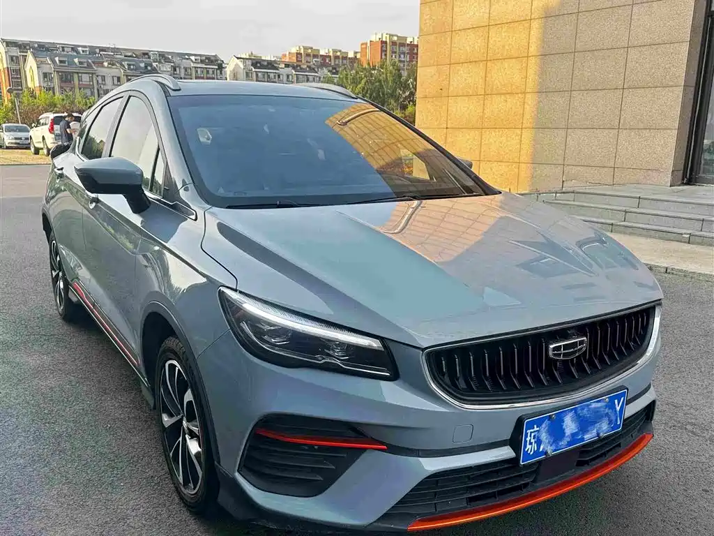 Emgrand S 1.4 T CVT Crossover Player