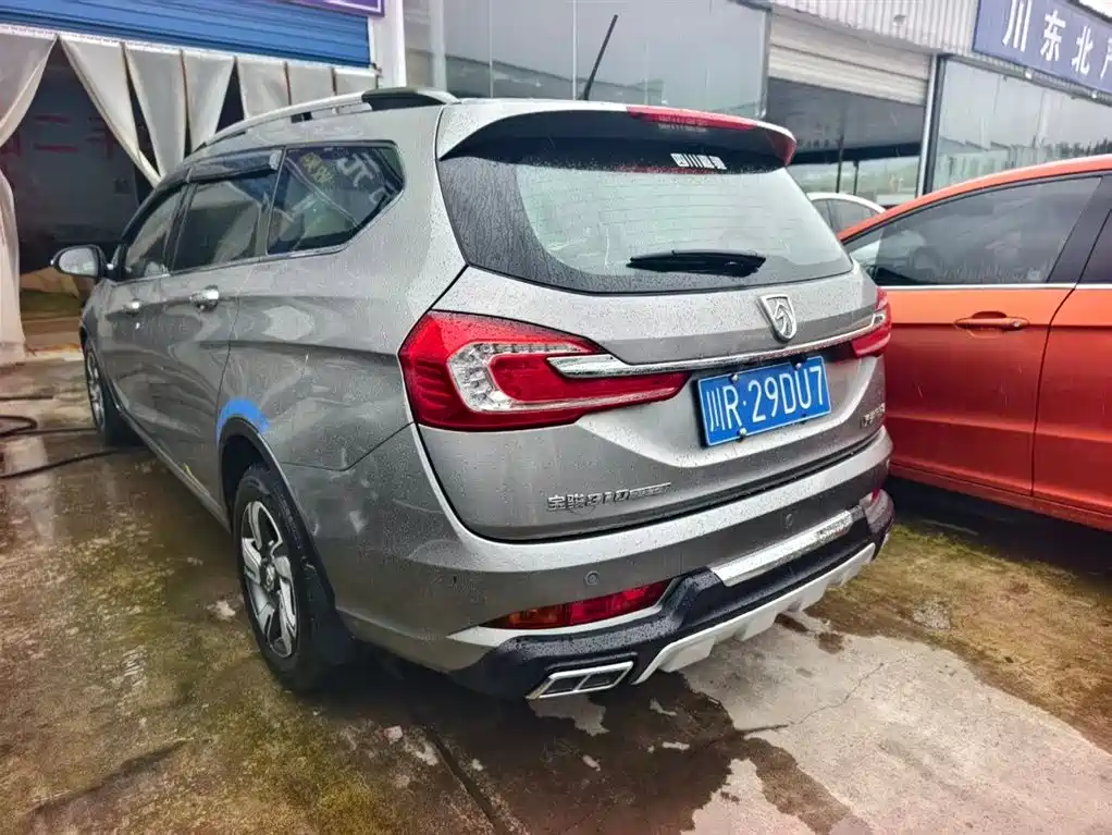 Baojun 310 W 宝骏310 W 2017款 1.5 L 手动豪华型 国V