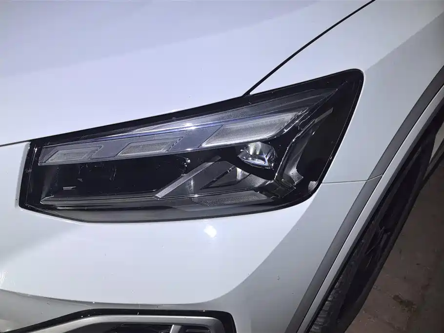 Audi Q2 L 35 TFSI Progressive Dynamic