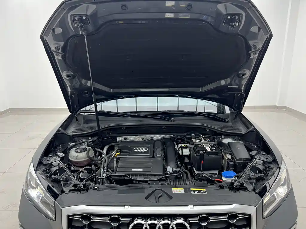 Audi Q2 L 35 TFSI Fashion Dynamic