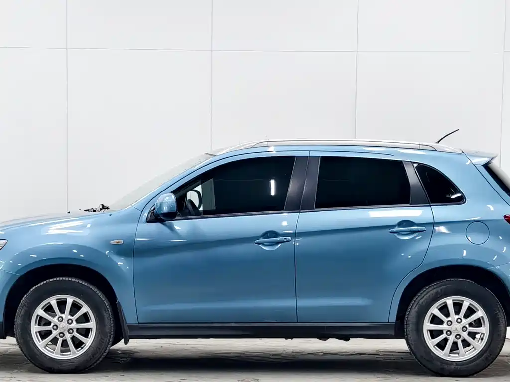 ASX 1.6 L Manual 2 WD Standard