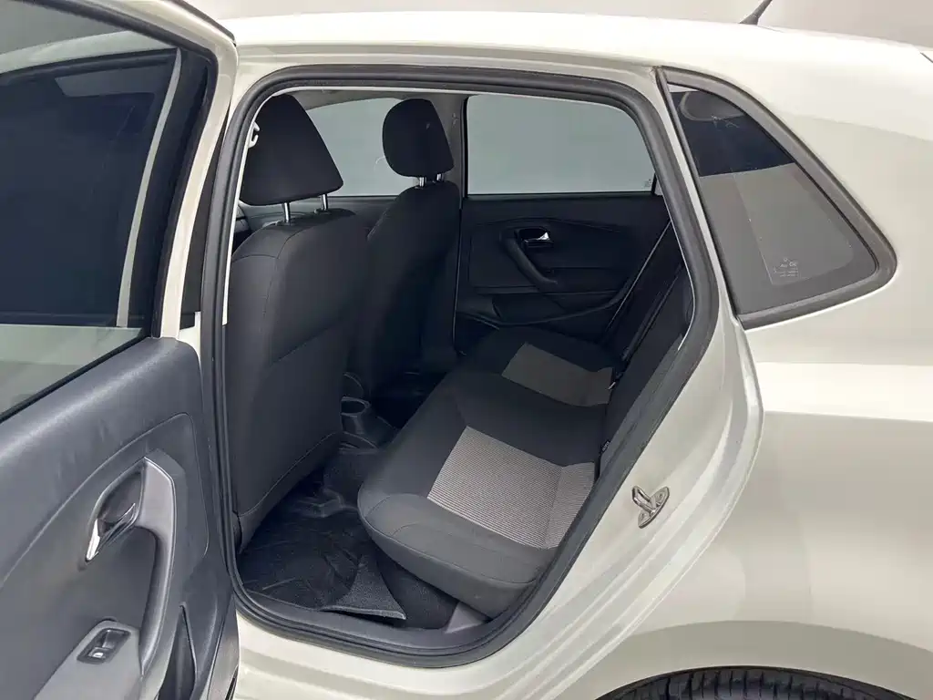 Polo 1.4 L Auto Style