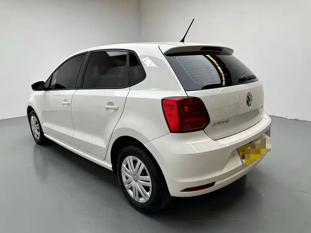 Polo 1.4 L Auto Style