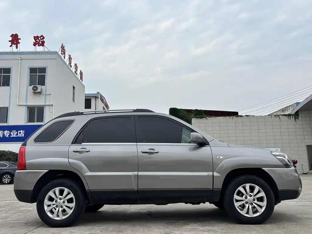 Sportage 2.0 L Auto 2 WD GL