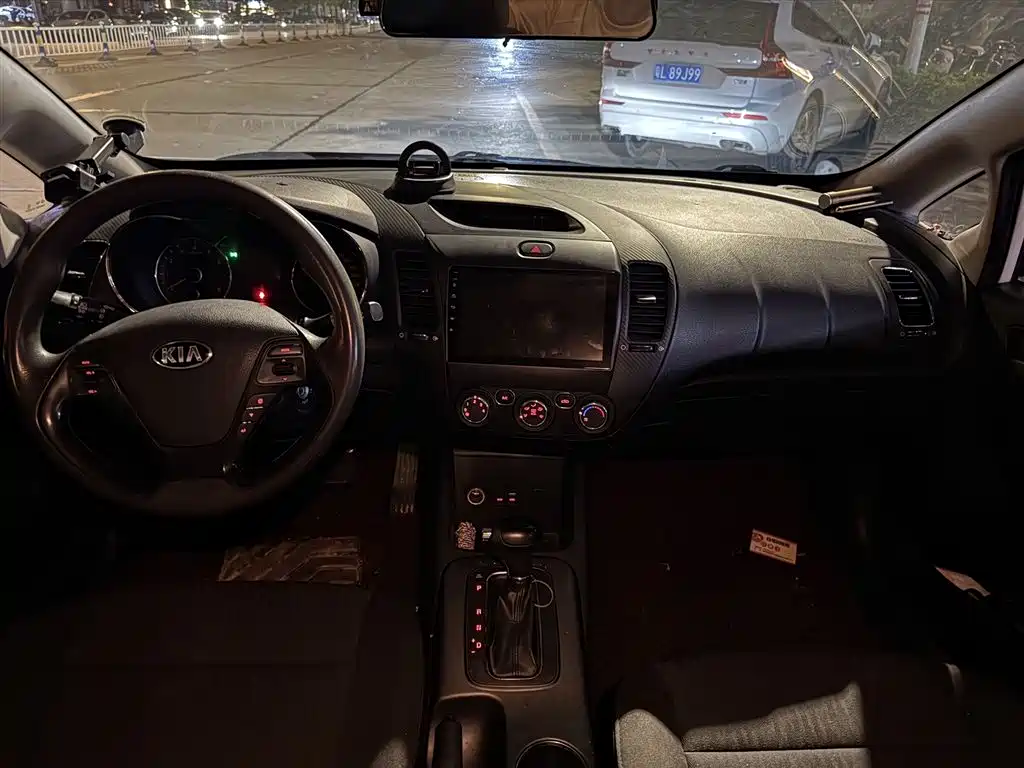 Kia K3 1.6 L Auto GL