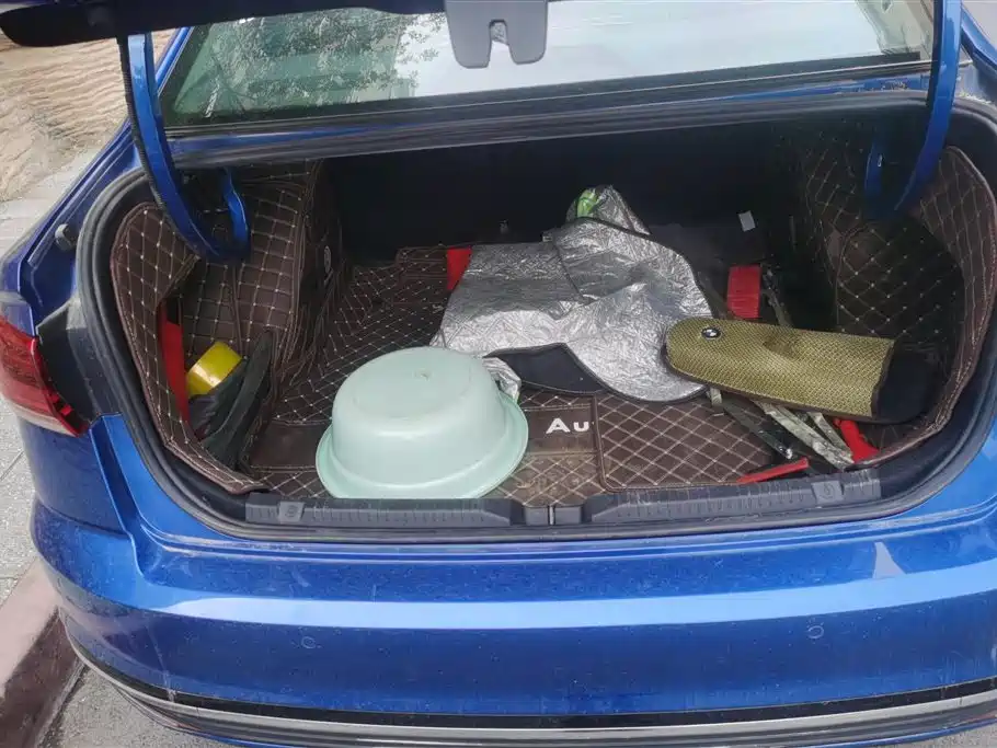 Bora 200 TSI DSG Smart Travel PRO