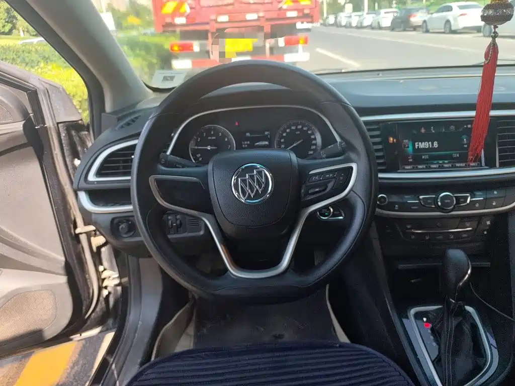 Excelle GT 15 N Auto Luxury