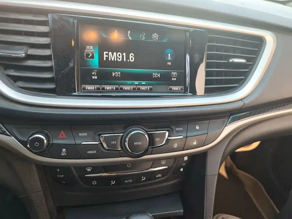 Excelle GT 15 N Auto Luxury