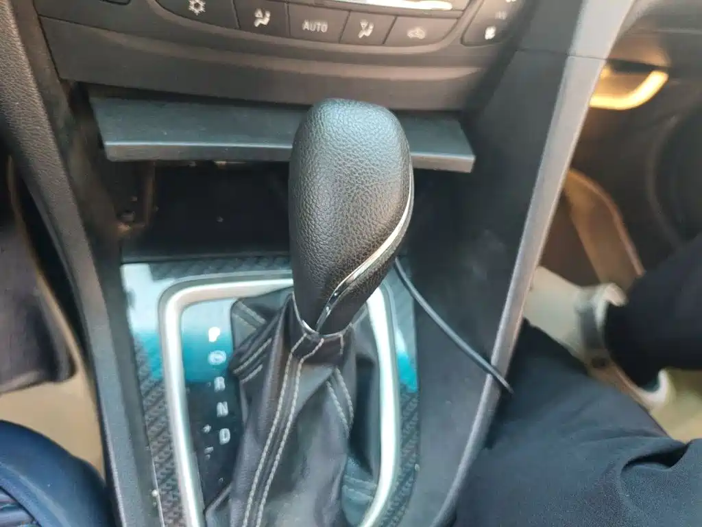 Excelle GT 15 N Auto Luxury