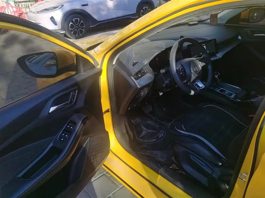 MG5 180 DVVT CVT Youth Luxury