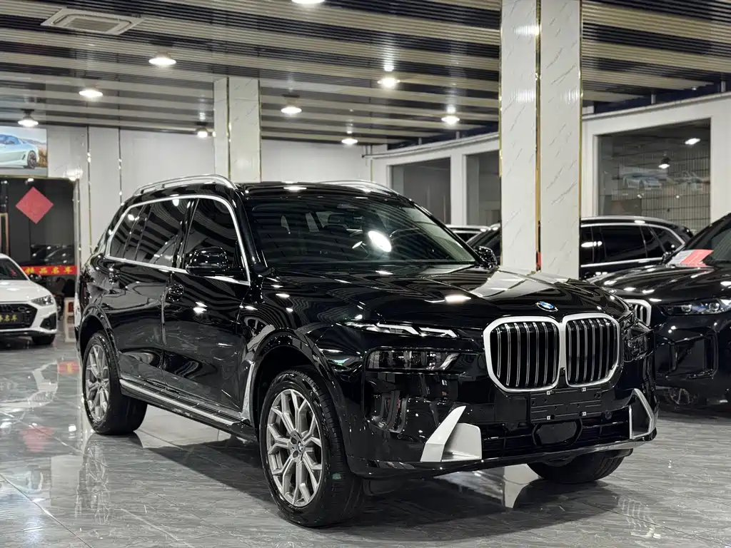 BMW X7 xDrive40 i Leading Luxury Package