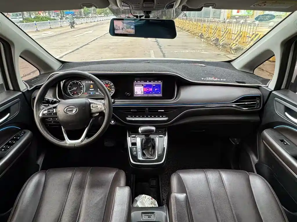 GAC Trumpchi M6 270 T Auto Premium (7-seat) CN-V