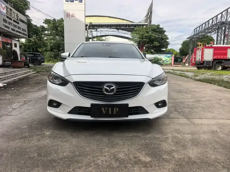 Mazda Atenza 2.5 L Blue Sky Supreme