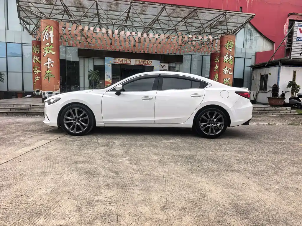 Atenza 2.5 L Blue Sky Supreme