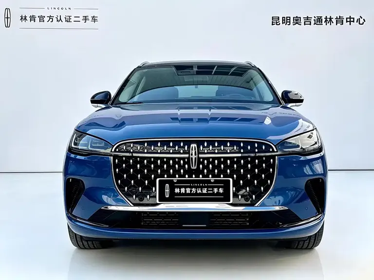 Lincoln Corsair 冒险家 2023款 2.0 T 四驱尊雅版