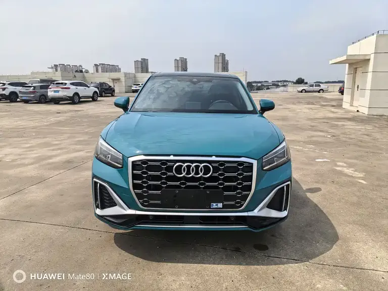 Audi Q2 L 35 TFSI Progressive Dynamic