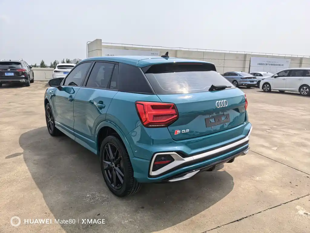Audi Q2 L 35 TFSI Progressive Dynamic