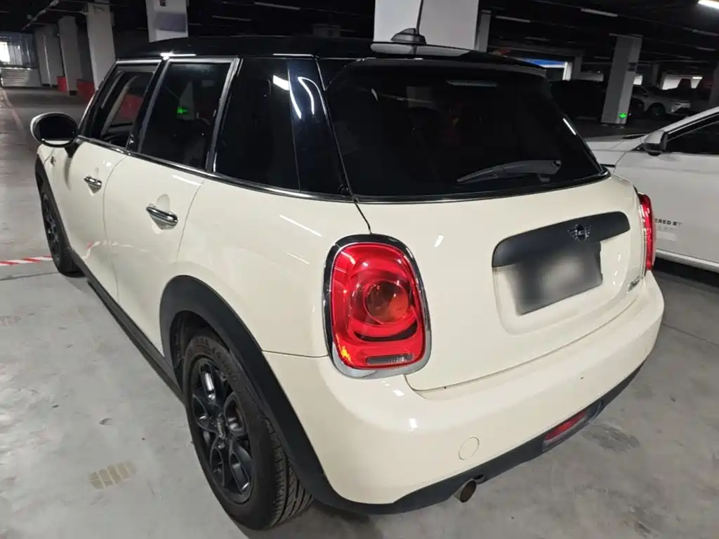 MINI 1.5 T ONE 5-door