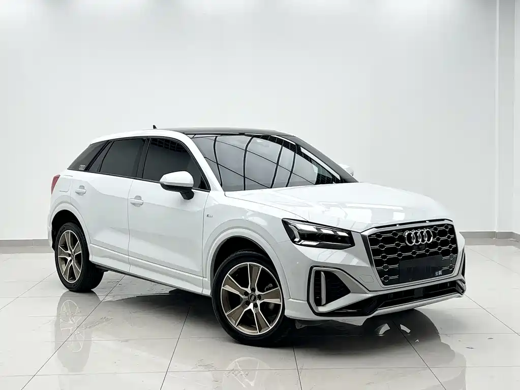 Audi Q2 L 35 TFSI Fashion Dynamic