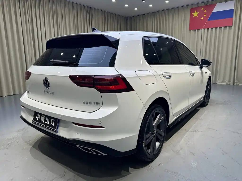 Golf 280 TSI DSG R-Line