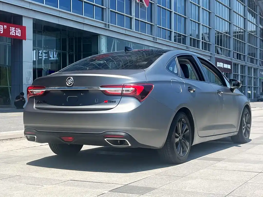 Verano 20 T CVT Leading