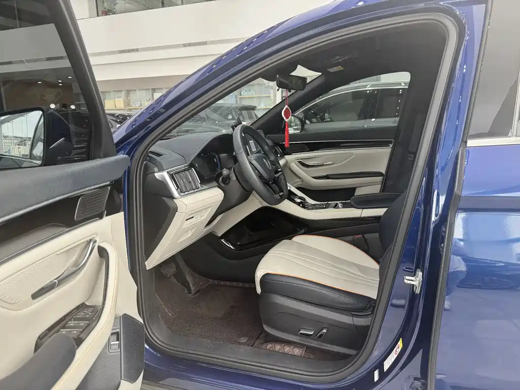 Song PLUS NEV DM-i 110 KM Flagship
