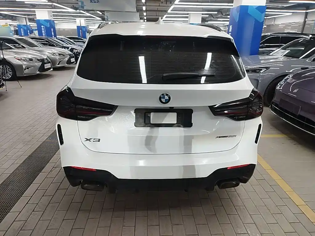 BMW X3 xDrive30 i Leading M Night Package