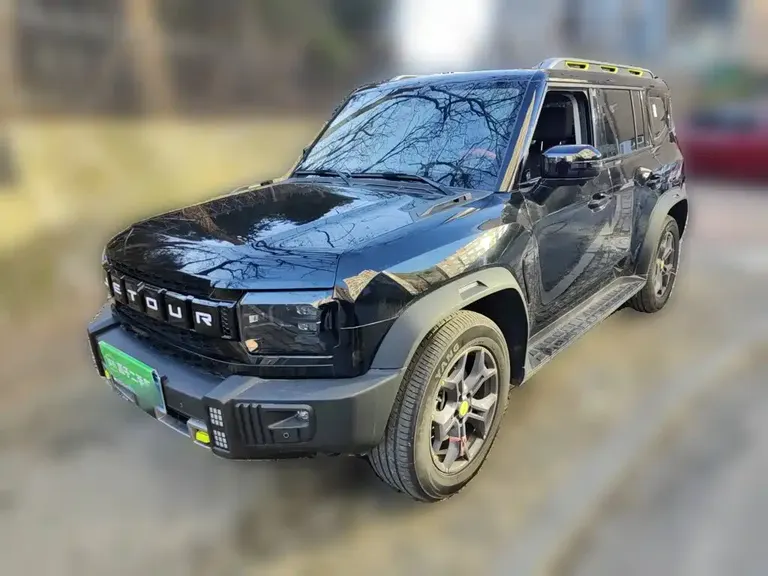 Jetour Traveller 2.0 T 4 WD Cross PRO Entertainment
