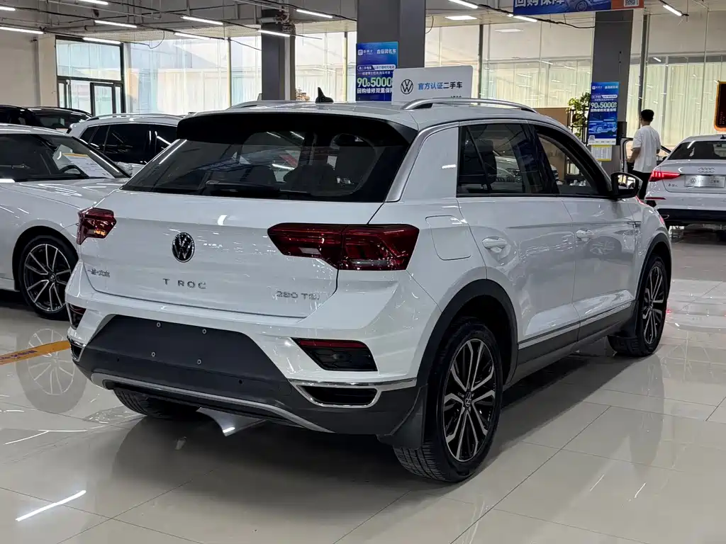 T-ROC 280 TSI DSG 2 WD Comfort Enjoyment PLUS