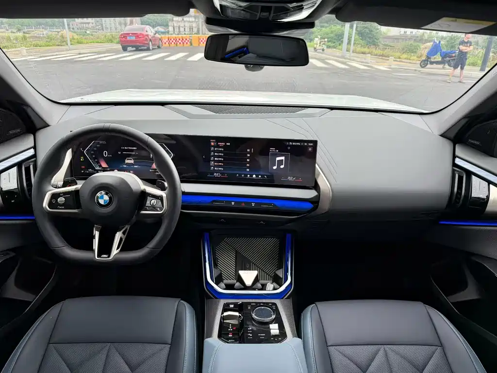 BMW X3 xDrive30 L Leading M Sport Package