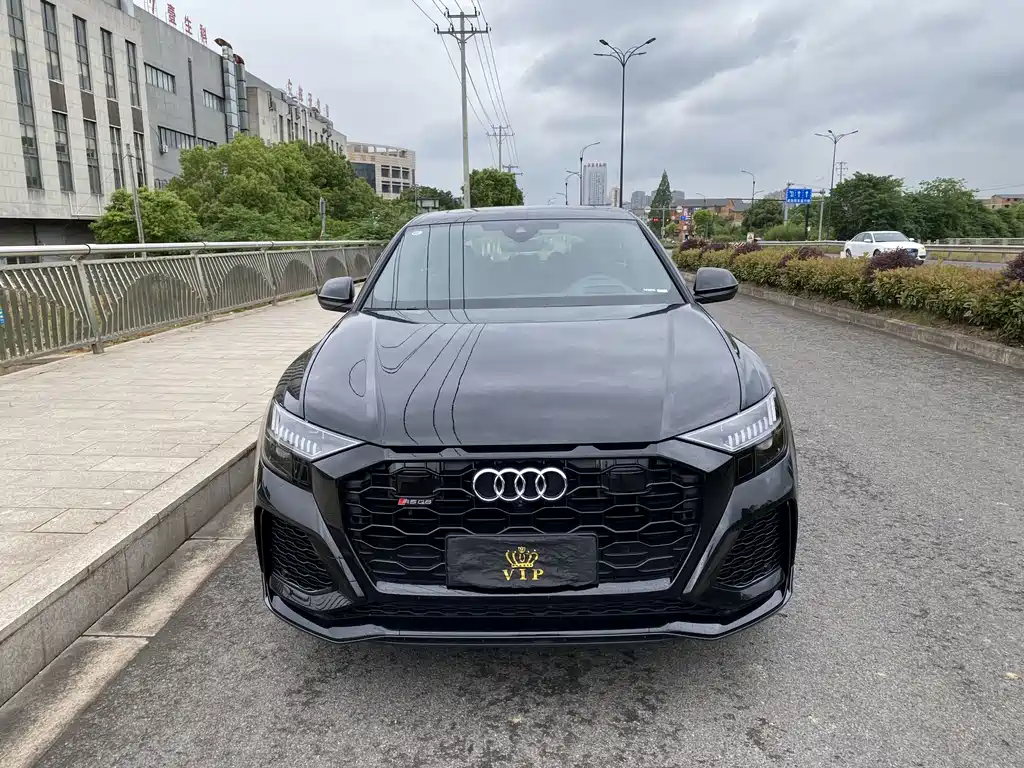 Audi RS Q8 RS Q8 4.0 T