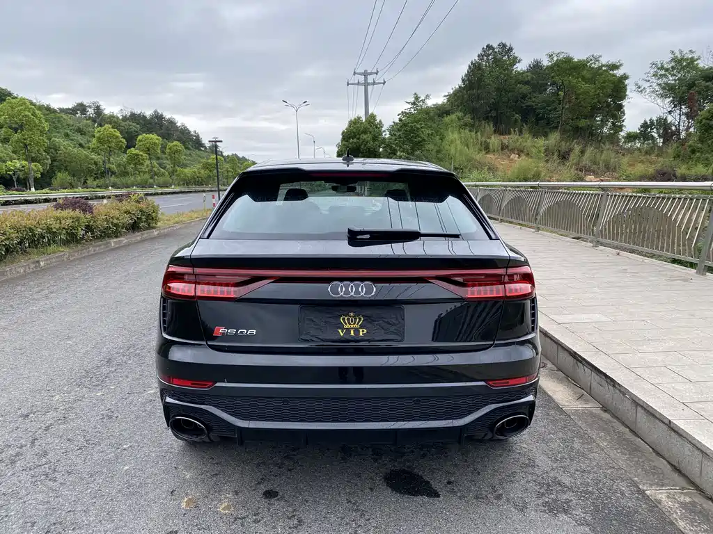 Audi RS Q8 RS Q8 4.0 T