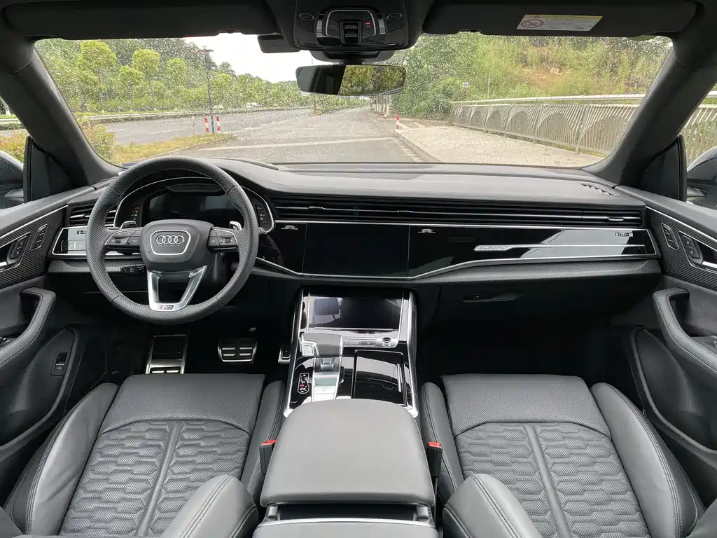 Audi RS Q8 RS Q8 4.0 T