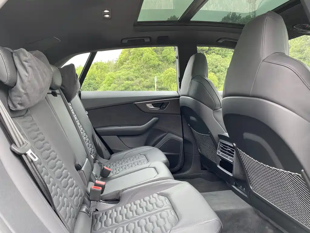 Audi RS Q8 RS Q8 4.0 T