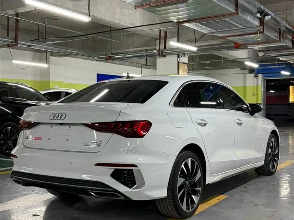Audi A3 Facelift A3 L Limousine 35 TFSI Fashion Sport