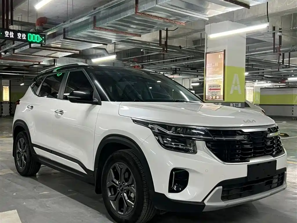 Seltos 1.5 L CVT Luxury