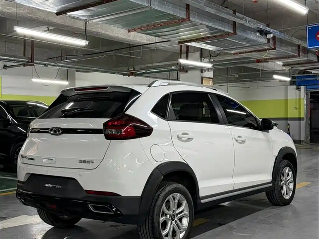 Tiggo 3 x 瑞虎3 x 2022款 钻石版 1.5 L CVT 3克拉I型