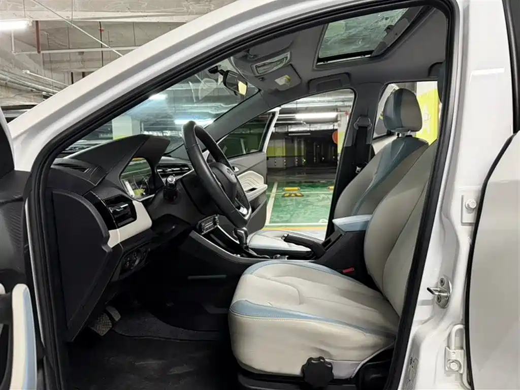 Tiggo 3 x 瑞虎3 x 2022款 钻石版 1.5 L CVT 3克拉I型