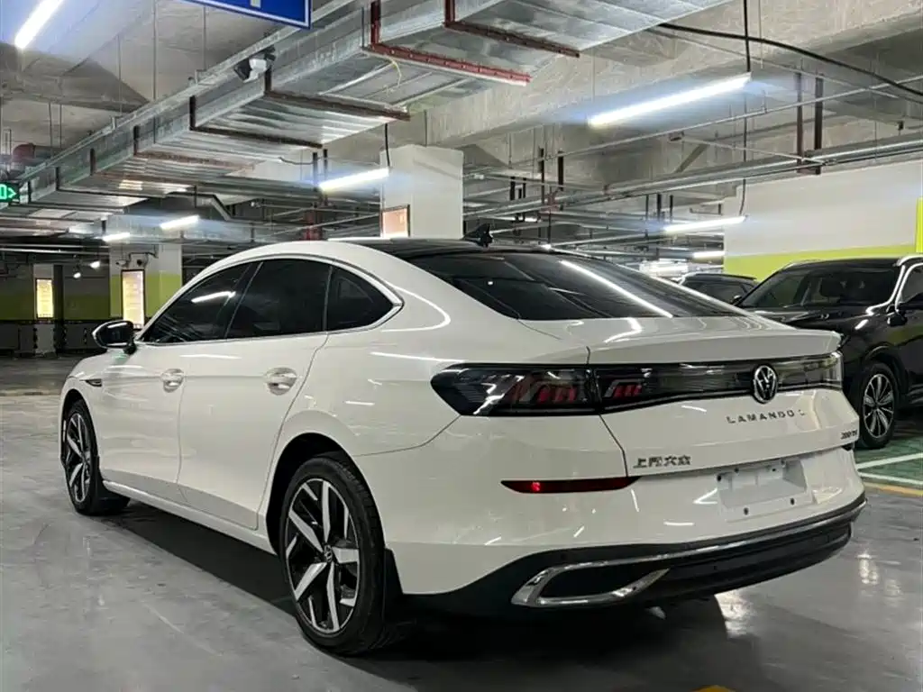 Lamando Lamando L 280 TSI DSG Spicy Cool