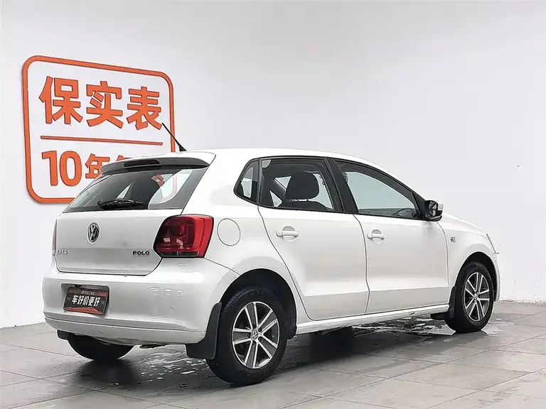 Volkswagen Polo 1.4 L Manual Style