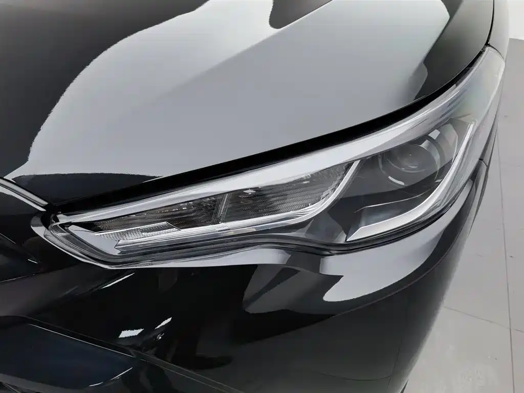 Frontlander 2.0 L CVT Elite plus