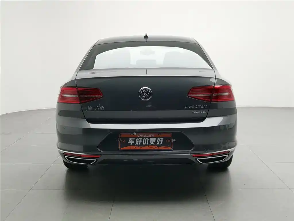 Magotan 330 TSI DSG Distinguished