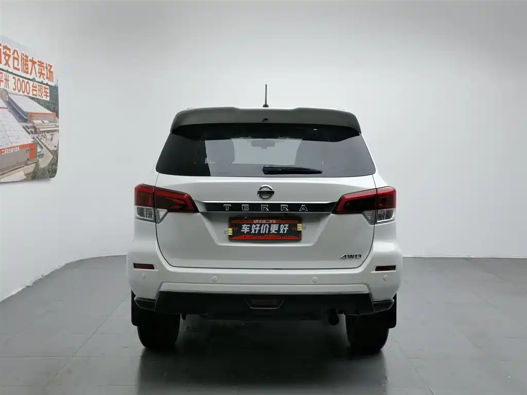 Terra 2.5 L XL Upper 4 WD Auto 4 WD Luxury