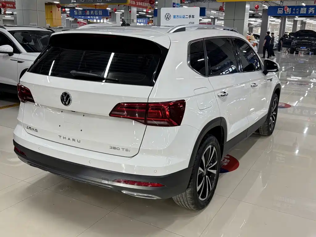 Tharu 280 TSI 2 WD Luxury
