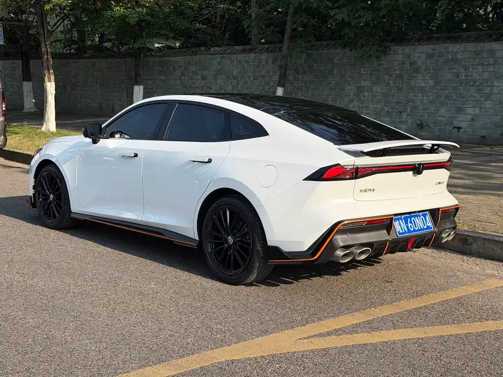 Changan UNI-V 1.5 T Sport