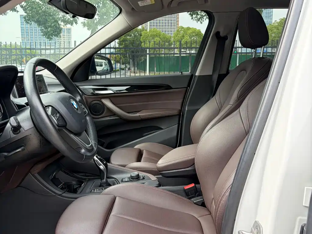 BMW X1 sDrive20 Li Fashion