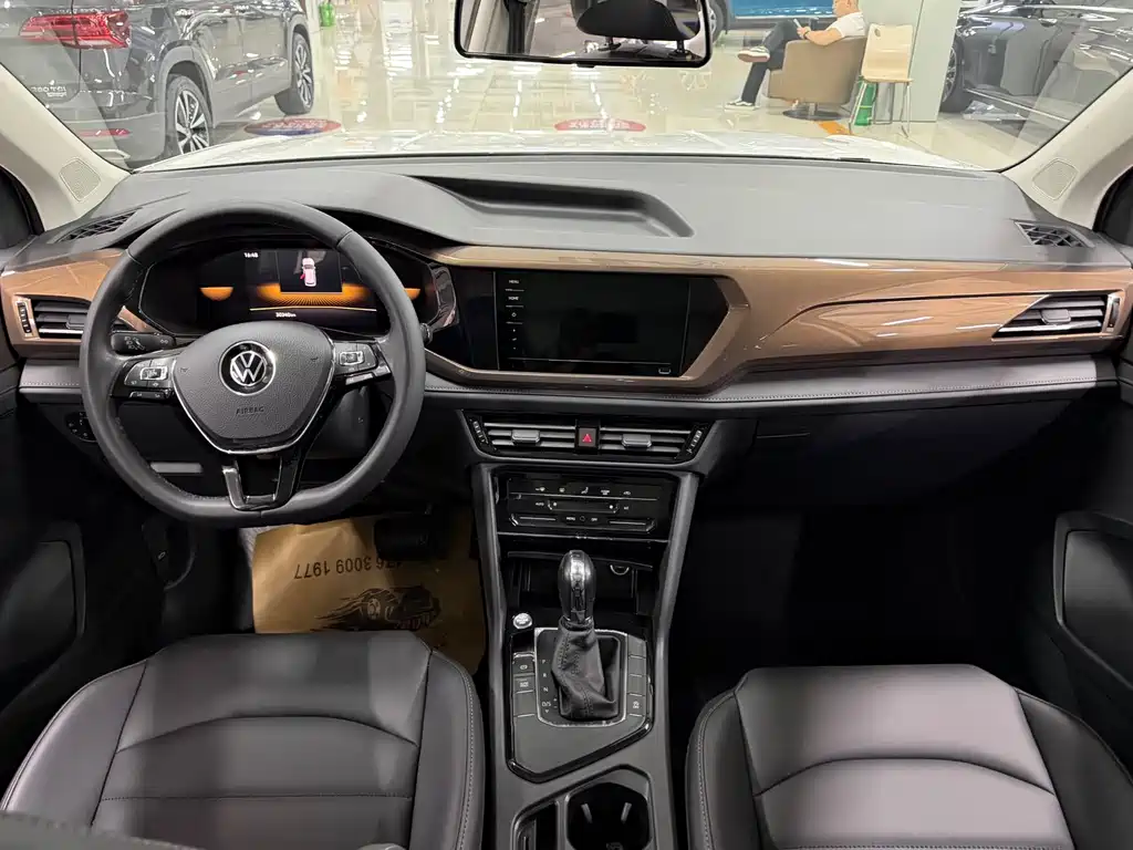 Tharu 280 TSI 2 WD Comfort