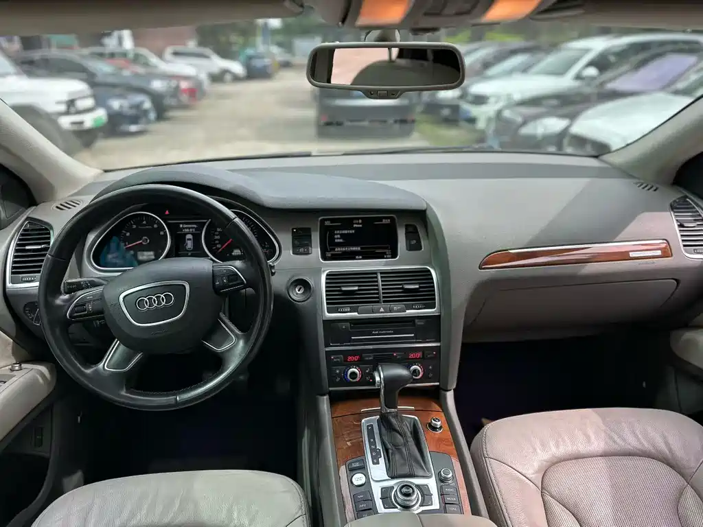 Audi Q7 35 TFSI Sport