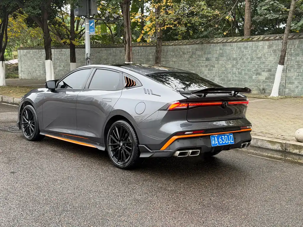 Changan UNI-V 1.5 T Distinguished Sport